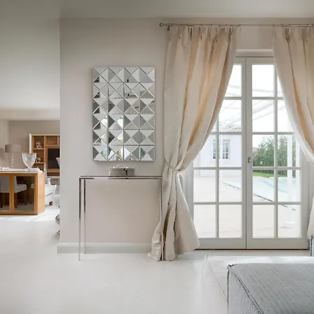 Villa Bianca By Hmz *