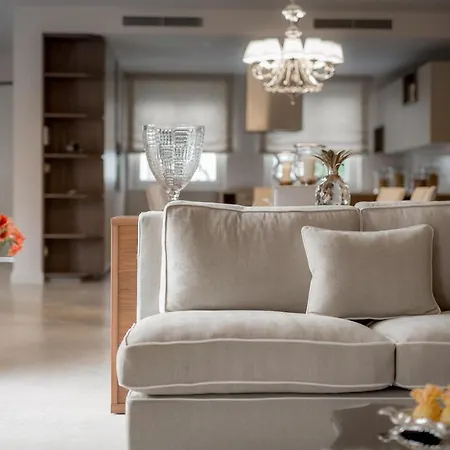 Villa Bianca By Hmz *